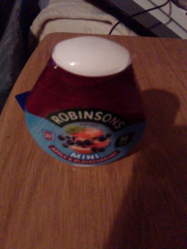 Robinsons juice small bottle black currant and apple