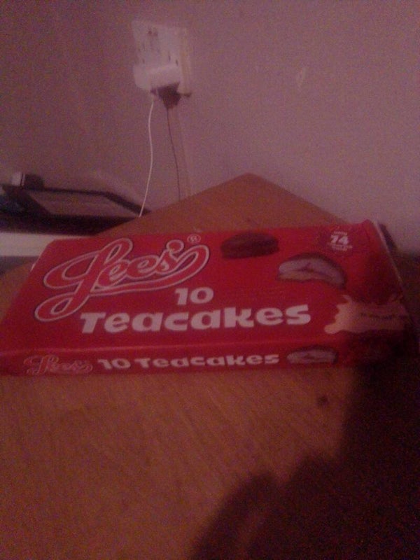 Lees 10 teacakes