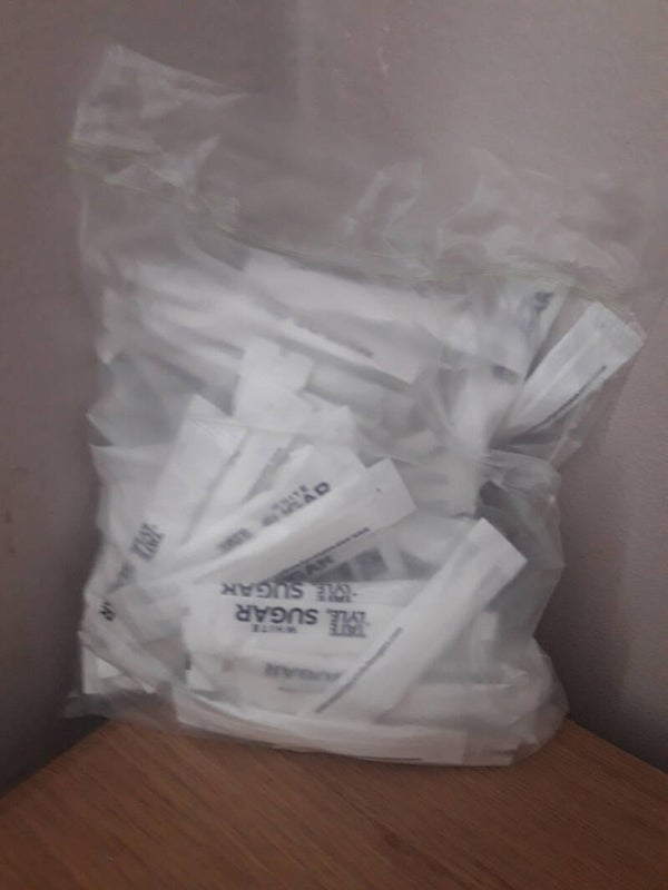 Tate lyle sugar sachets