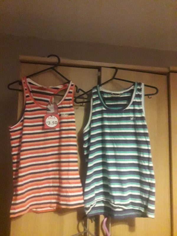 2 lee cooper new tshirt with tags