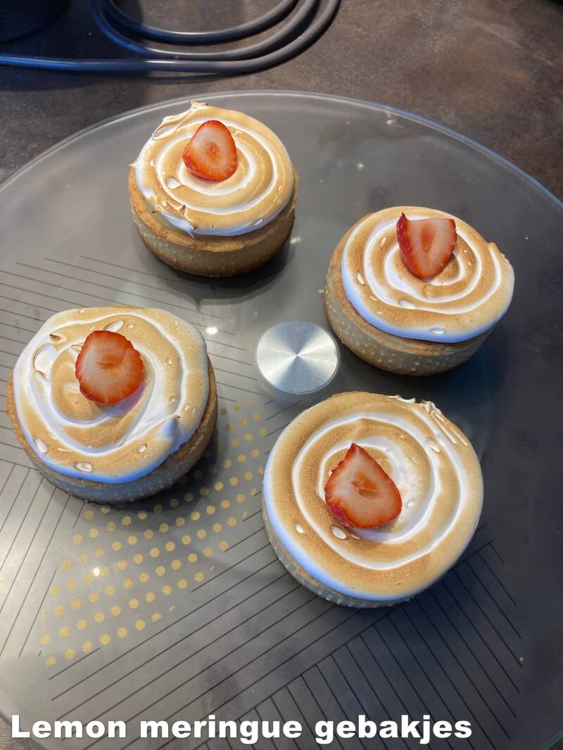 lemon-mereingue-gebakjes-standard.jpg
