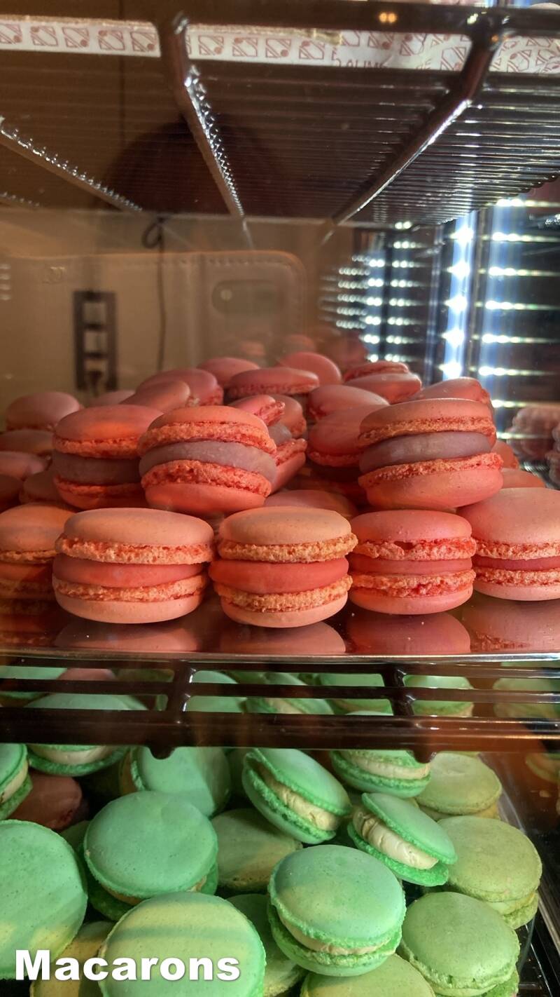 macarons-standard.jpg