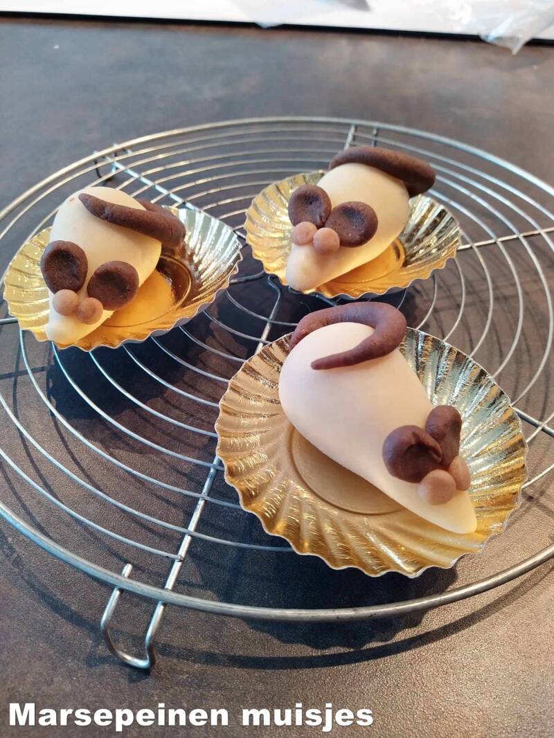 marsepeinen-muisjes-standard.jpg