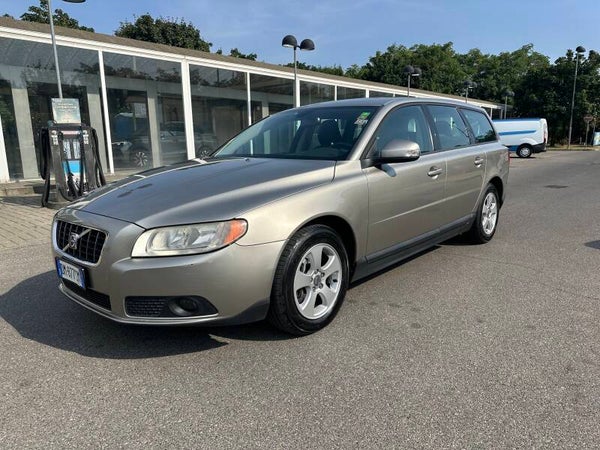 VOLVO V70 - 2.4D 163 CV - 2008