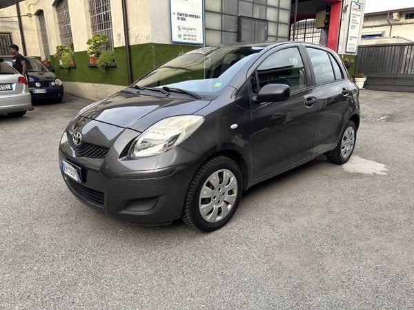 TOYOTA YARIS 1.0 BENZINA - 2010