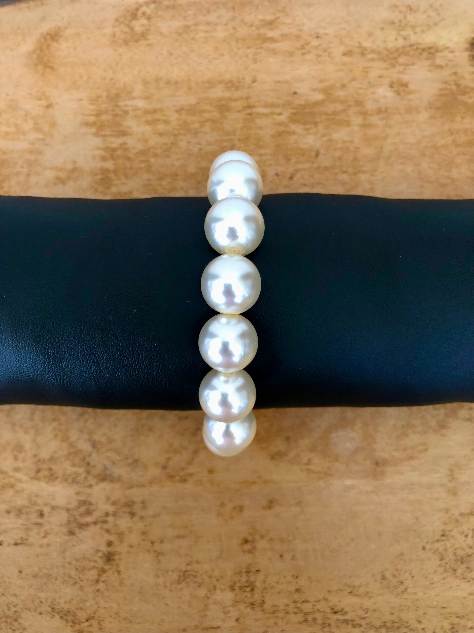 Bracelet de perles nacrées