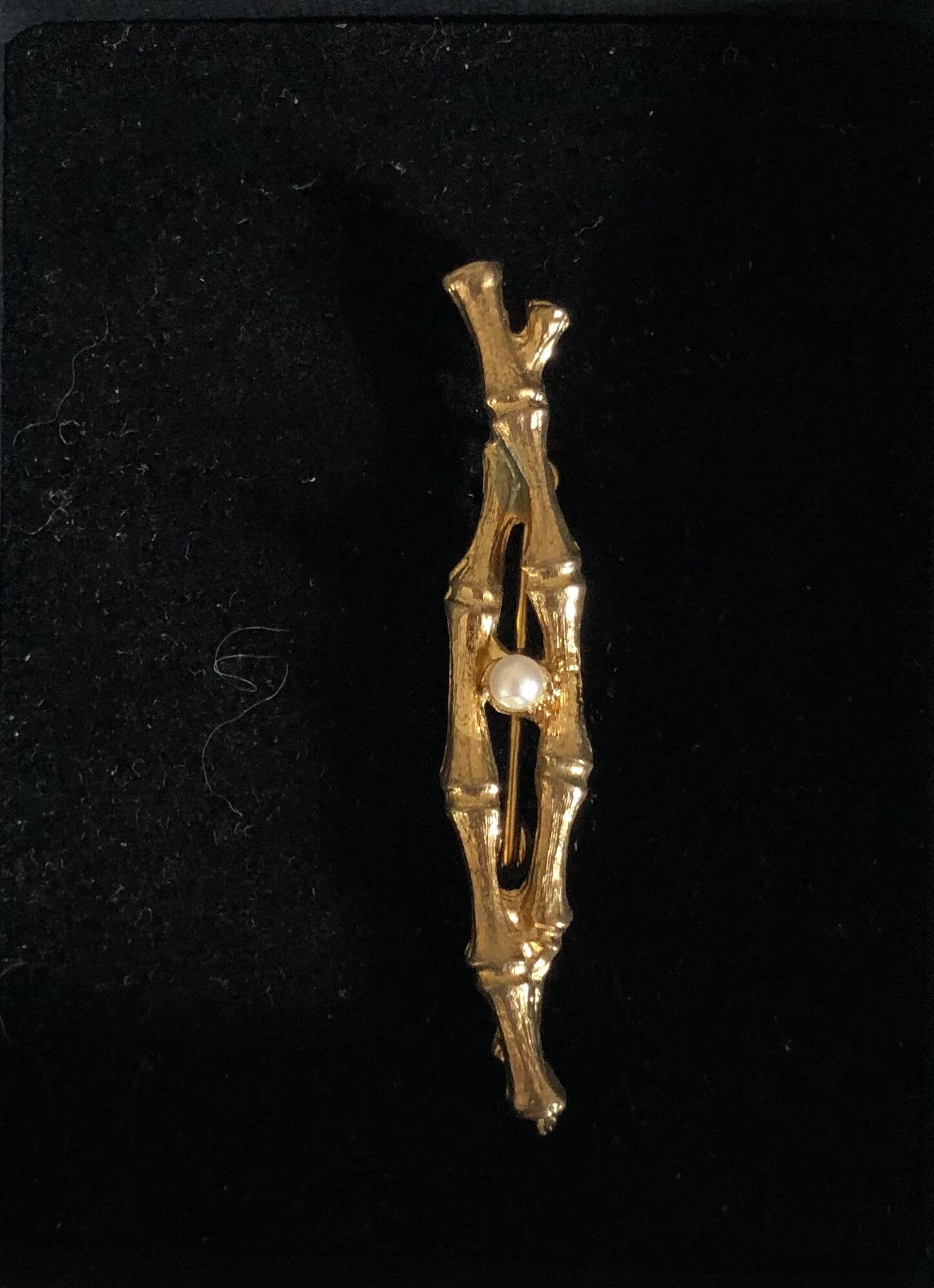 Broche baguette bambou et perle