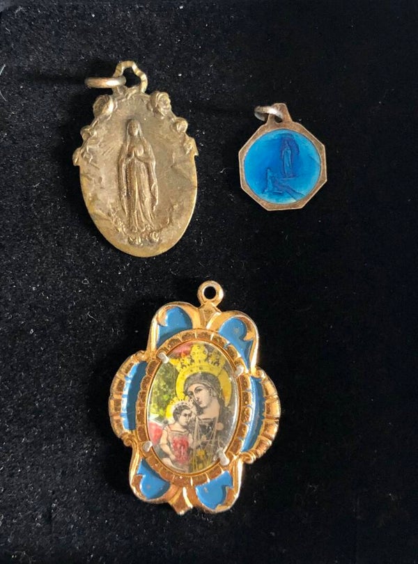 lot de 3 petites médailles religieuses