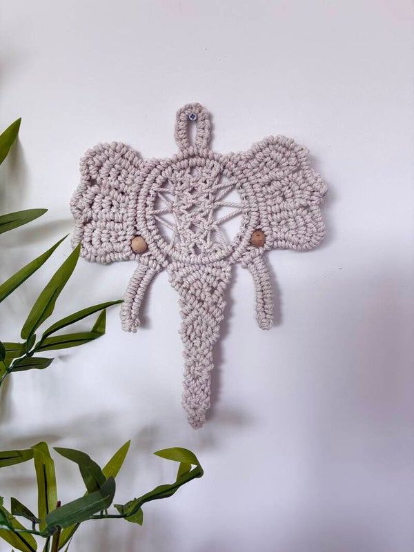 Macramé olifant