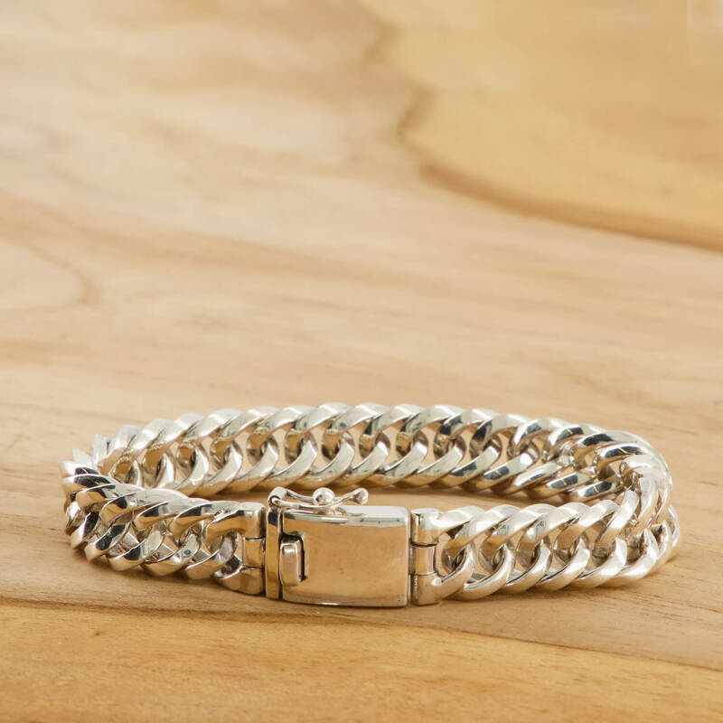 Sale zilveren sieraden. Silver sale.