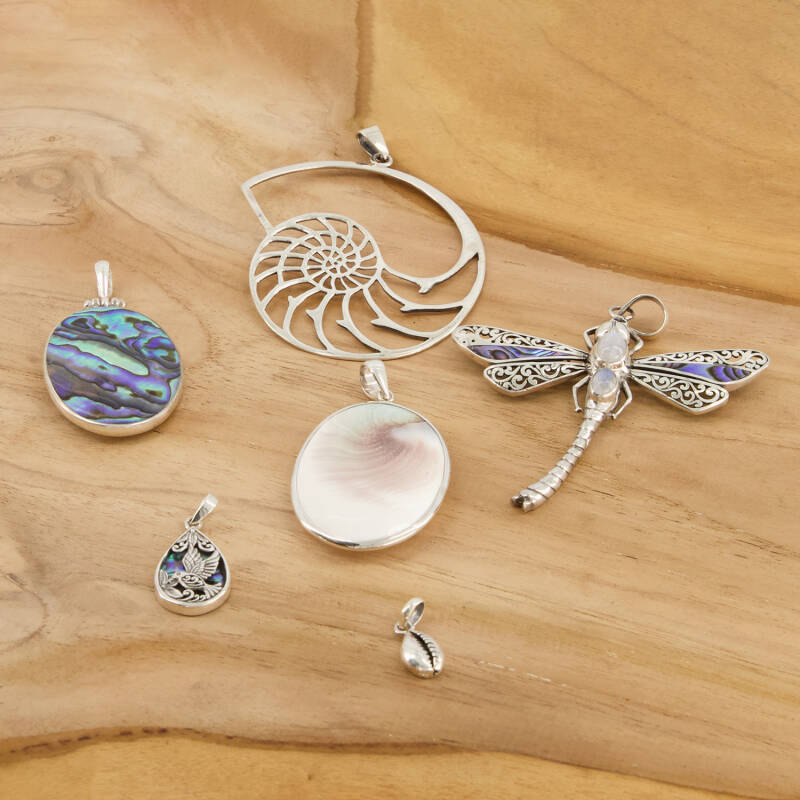 Zilveren hangers. Bedels zilver. Silver pendants.