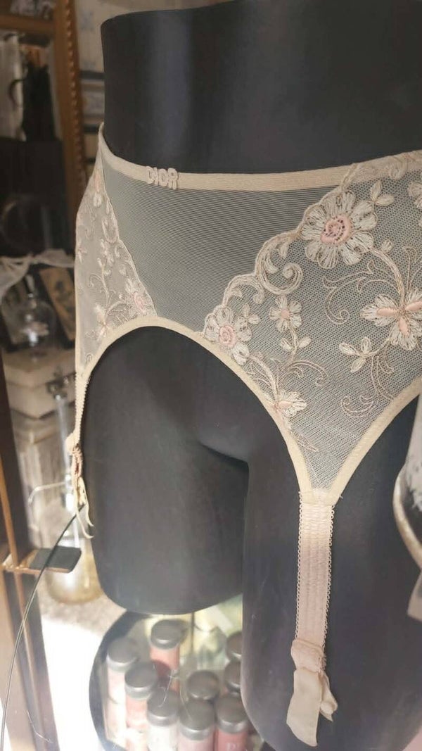 Kousengordeltje – Dior Vintage – Jambelles