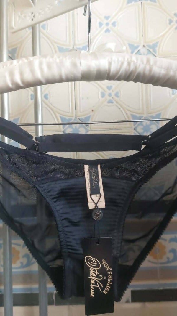 Slipje · Dita von Teese · Follies · Dessous (36)