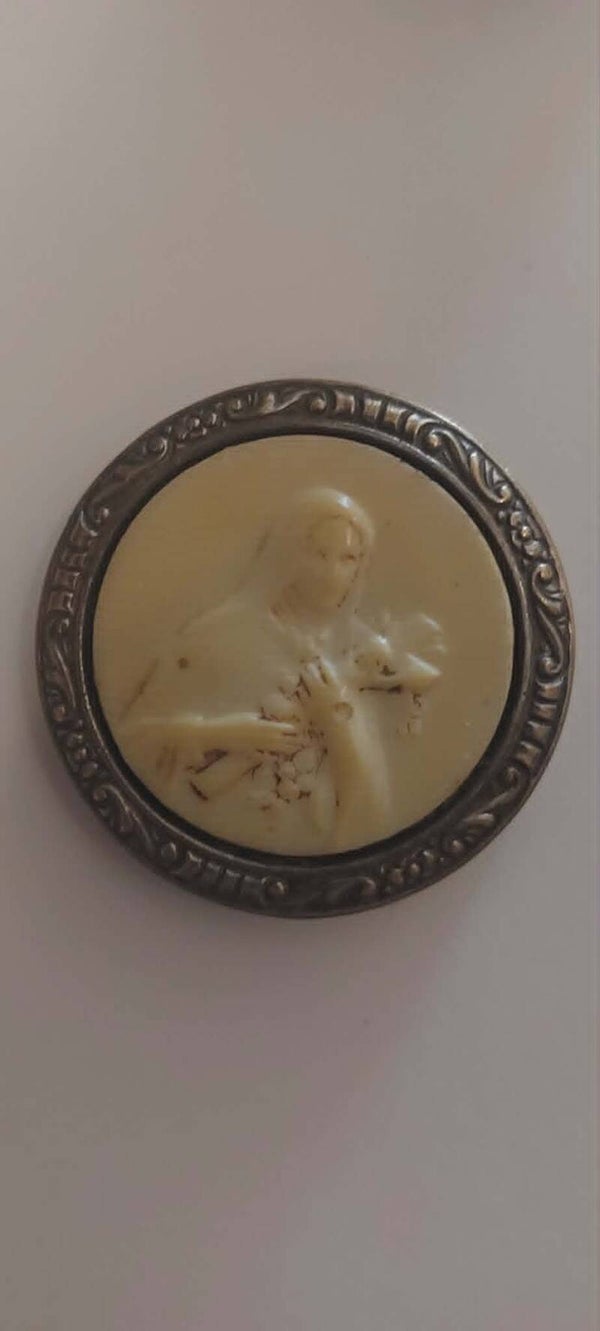 Maria‑Reliekdoosje · Vanities