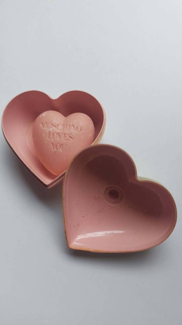 Moschino – Mini Savon Parfumé – Heart Edition