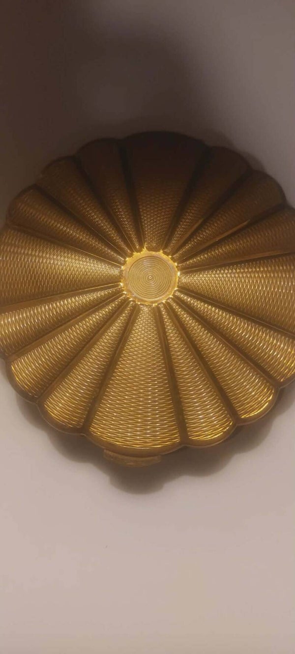 Compact de Poudre — Kigu Vanity 1950-1958