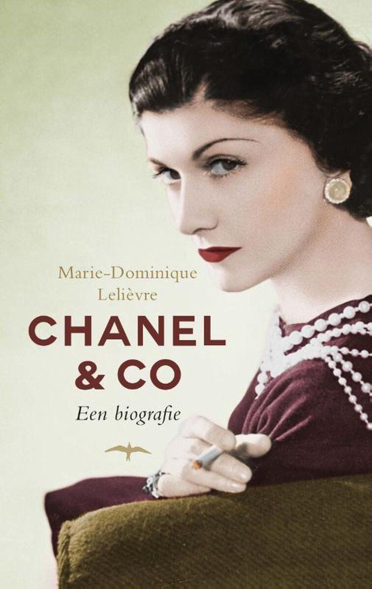 Paperback Chanel & Co