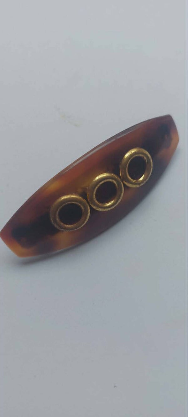 Haarclip in Early Plastics – Coiffures