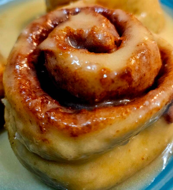 12 Cinnamon Rolls (1 Dozen)