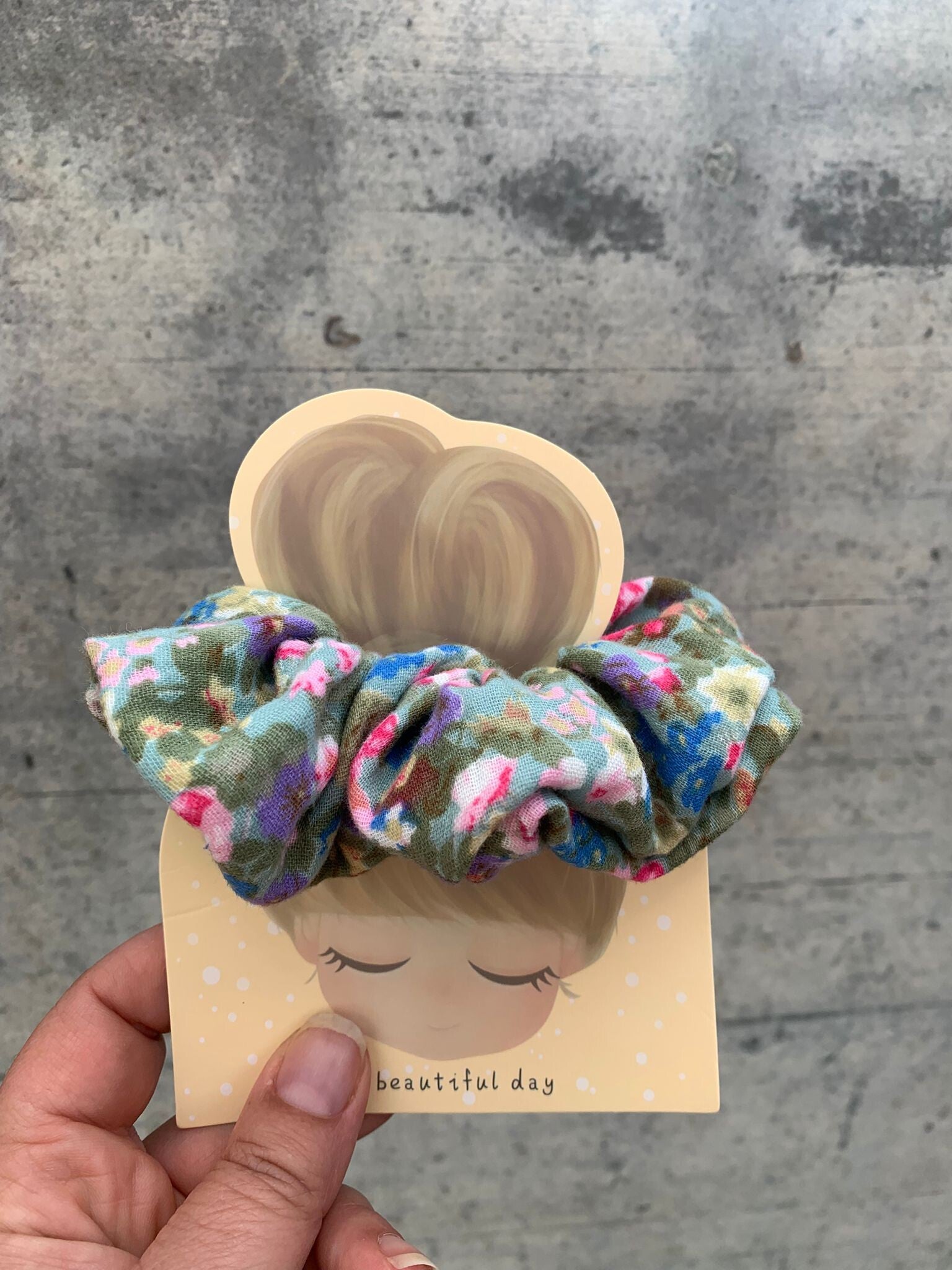 Scrunchie happy flowers