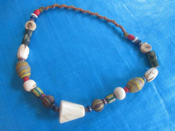 ketting uit Nepal