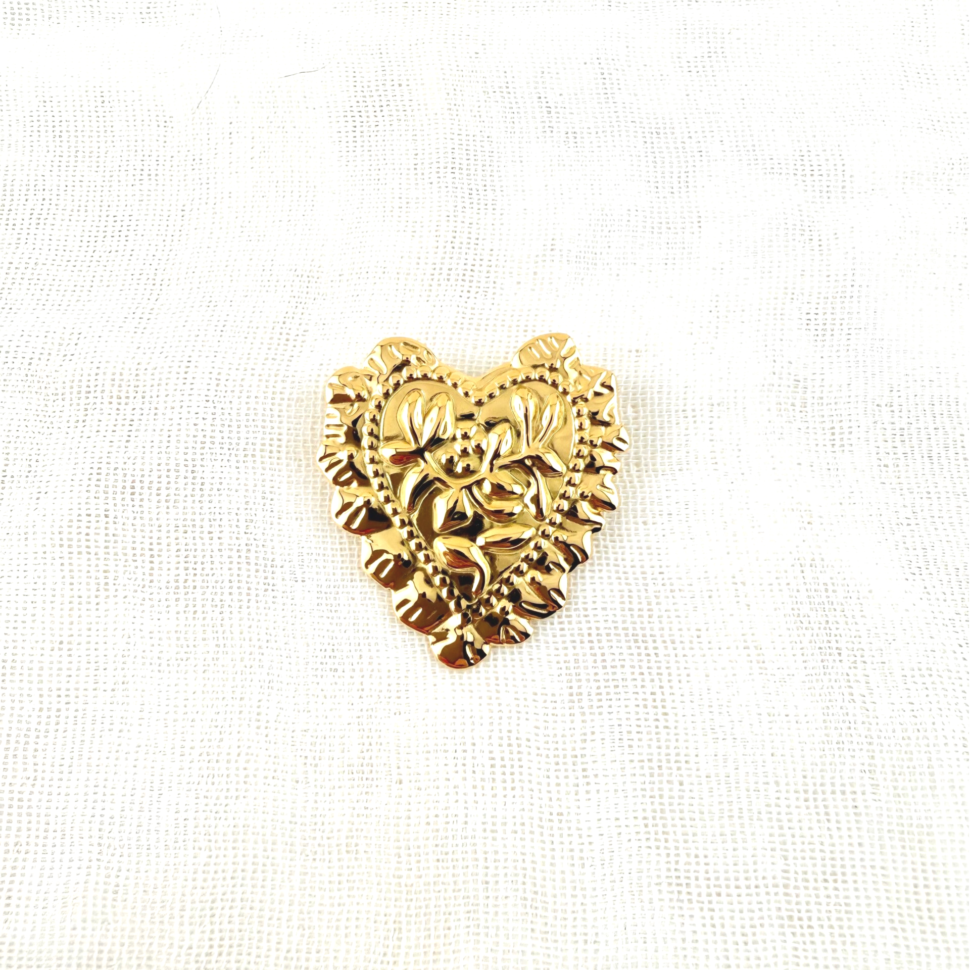 Broche Love