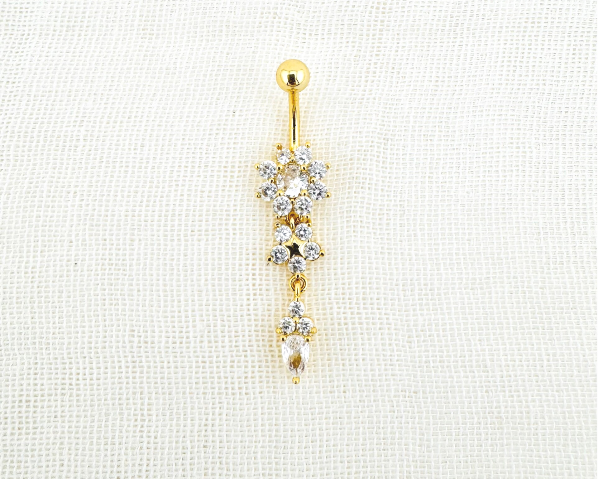 Piercing nombril Juna
