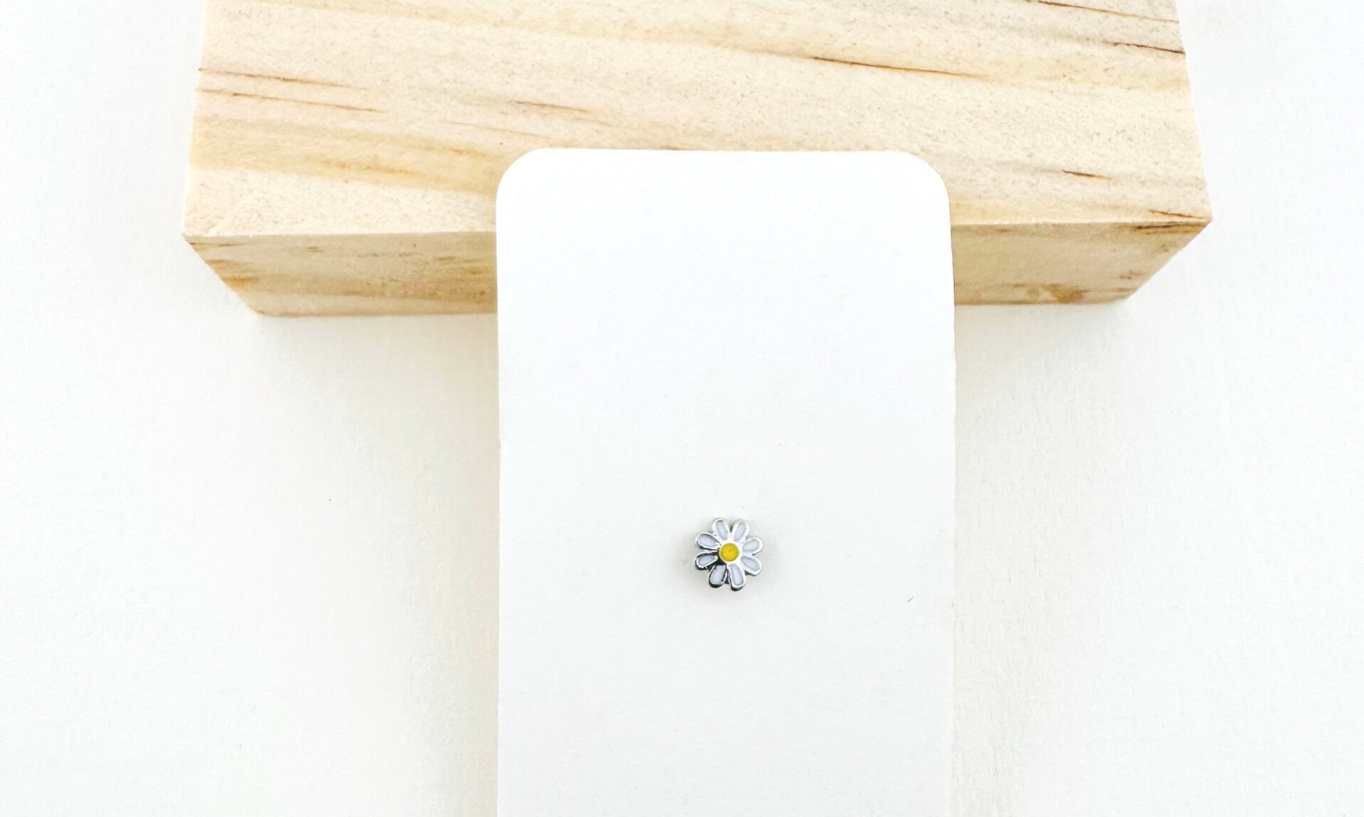 Piercing July/a