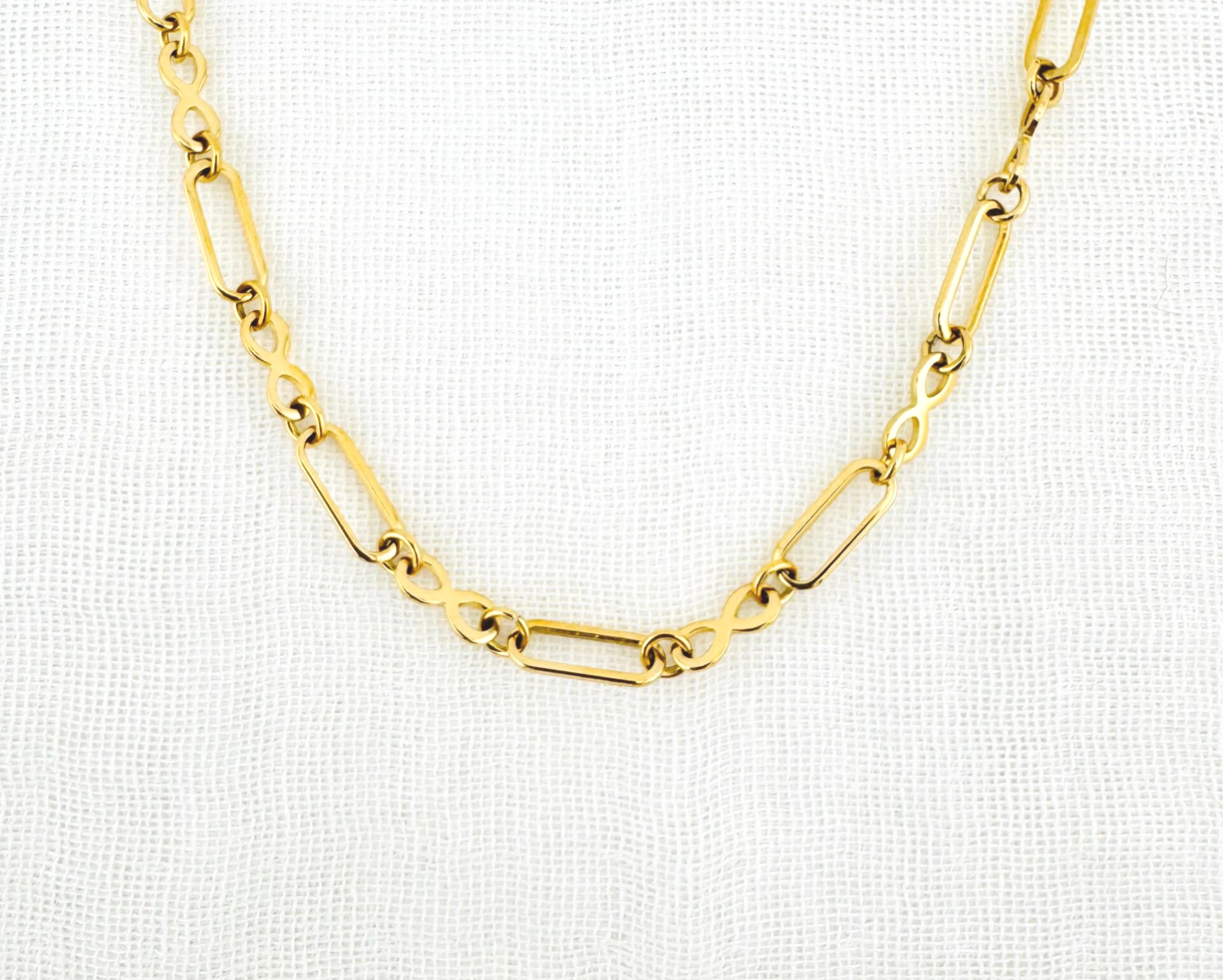 Collier Ba2