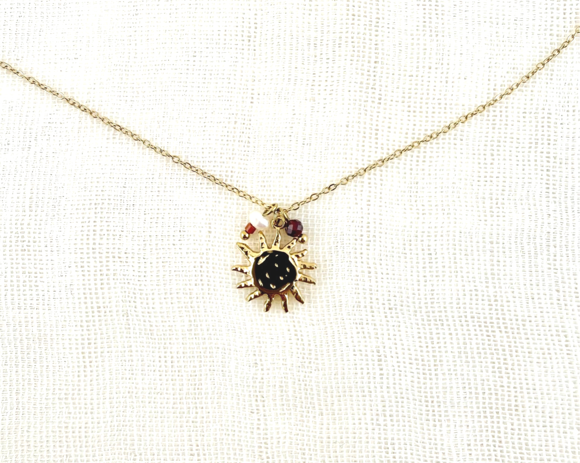 Collier Summer