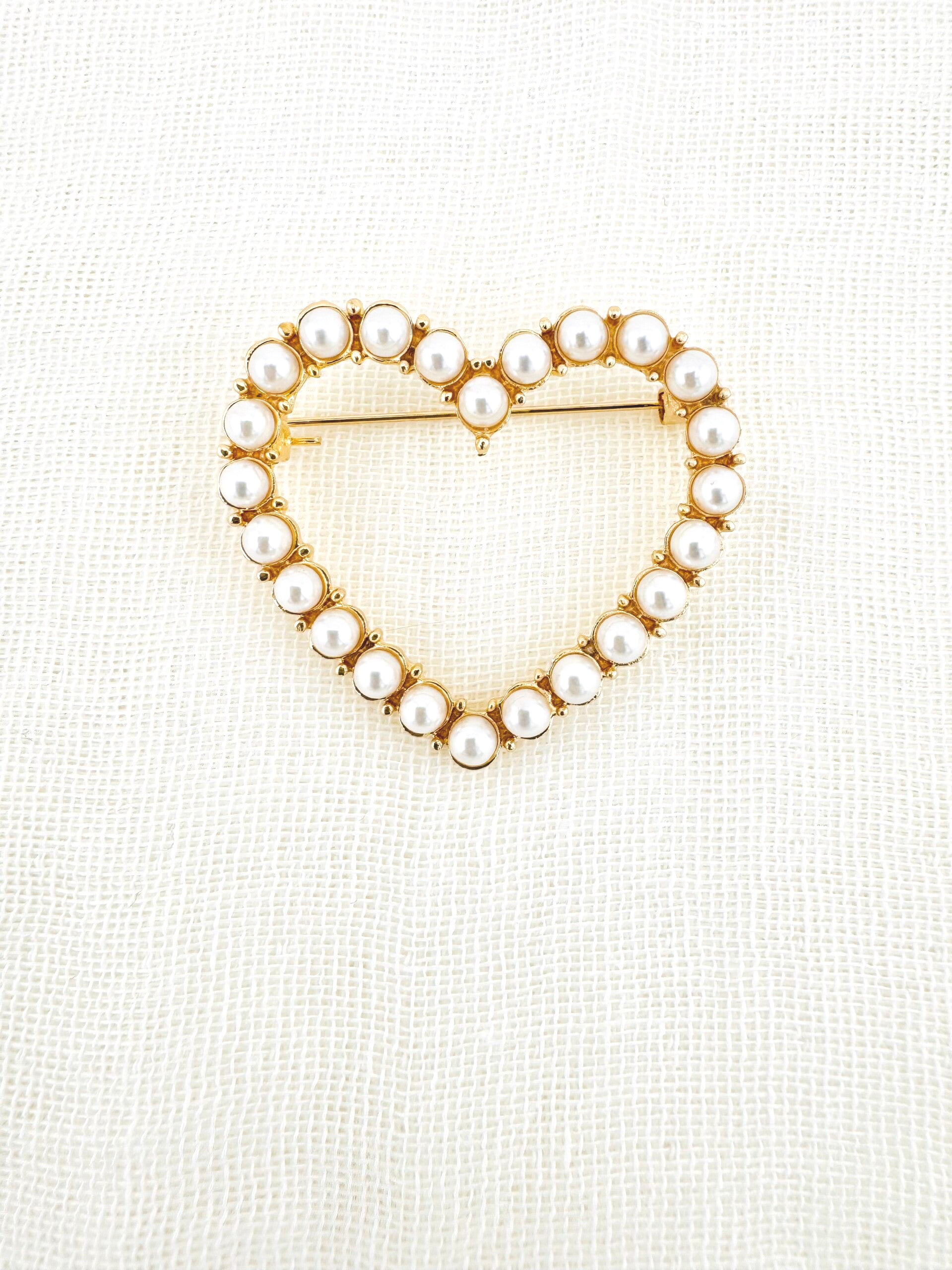 Broche Chérie