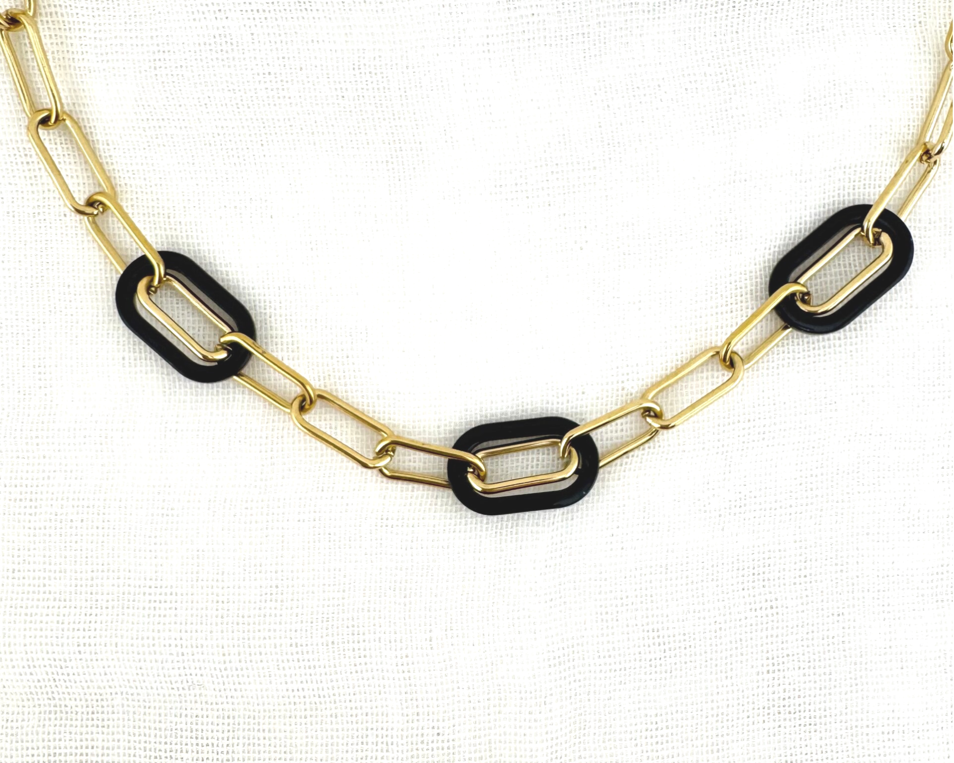 Collier Dina