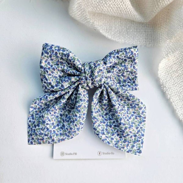 Strik Madeline Bloem Blauw