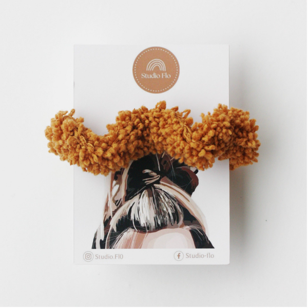 Scrunchie Teddy Bruin