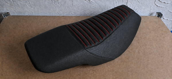 Zadel Peugeot Speedfight 1 / 2 - design 'Toulouse'