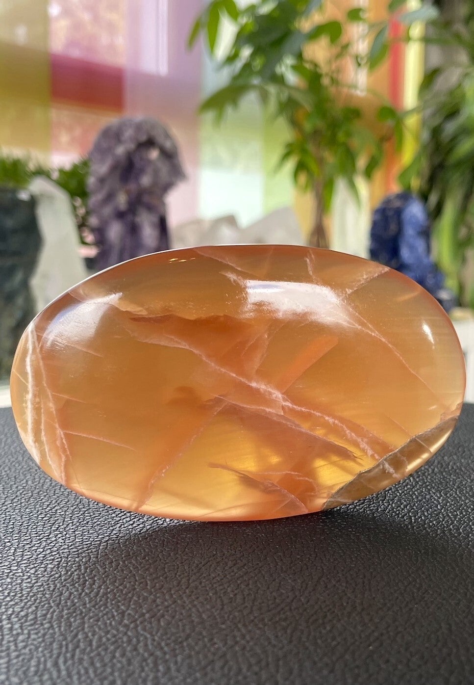 Honing Calciet Oranje handsteen, extra groot