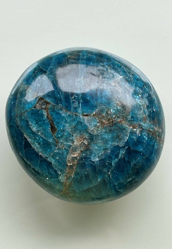 Apatiet handsteen, medium