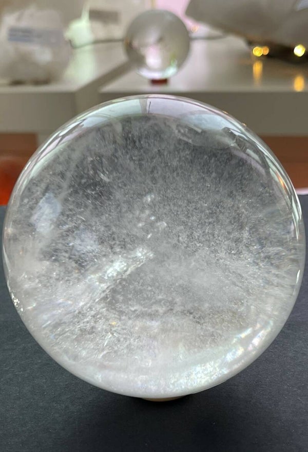 Bergkristal bol, groot 8,9cm
