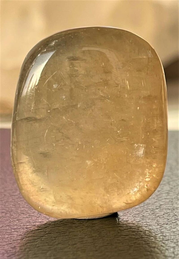 Honing Calciet knuffelsteen plat