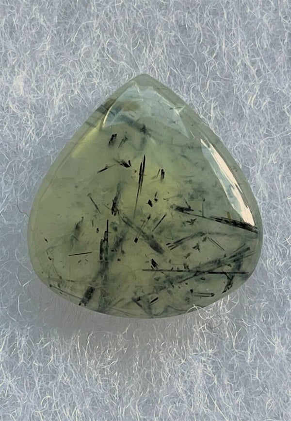 Prehniet edelsteen cabochon druppel, medium