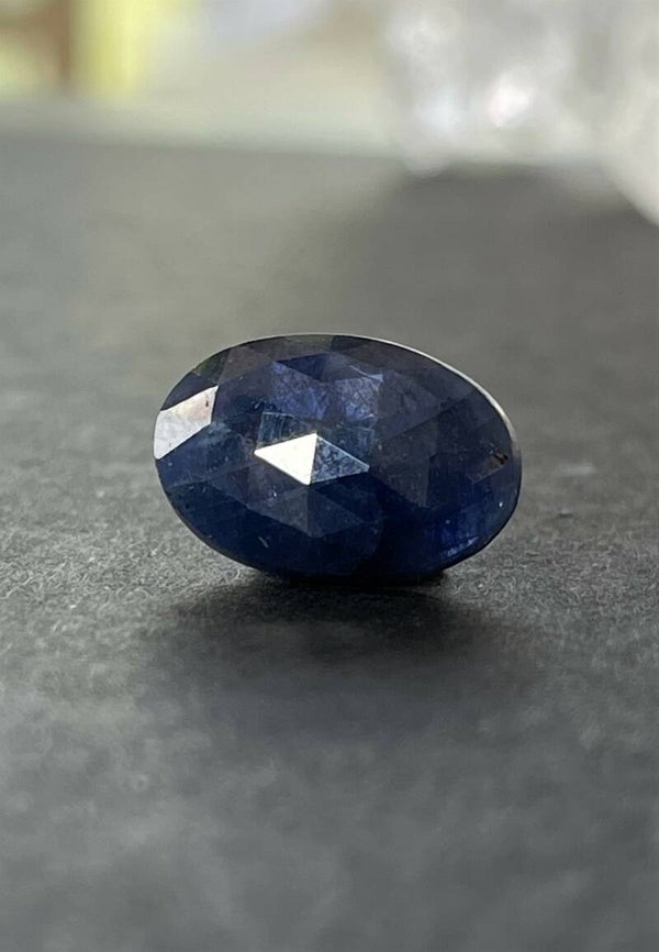 Saffier edelsteen facet geslepen ovaal, klein