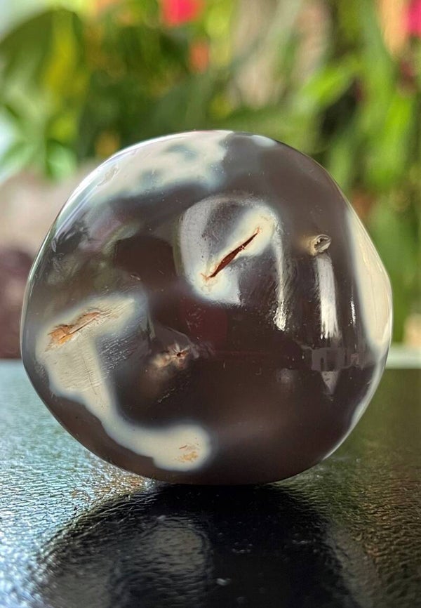 Pinquïn Agaat handsteen uit Madagaskar, medium