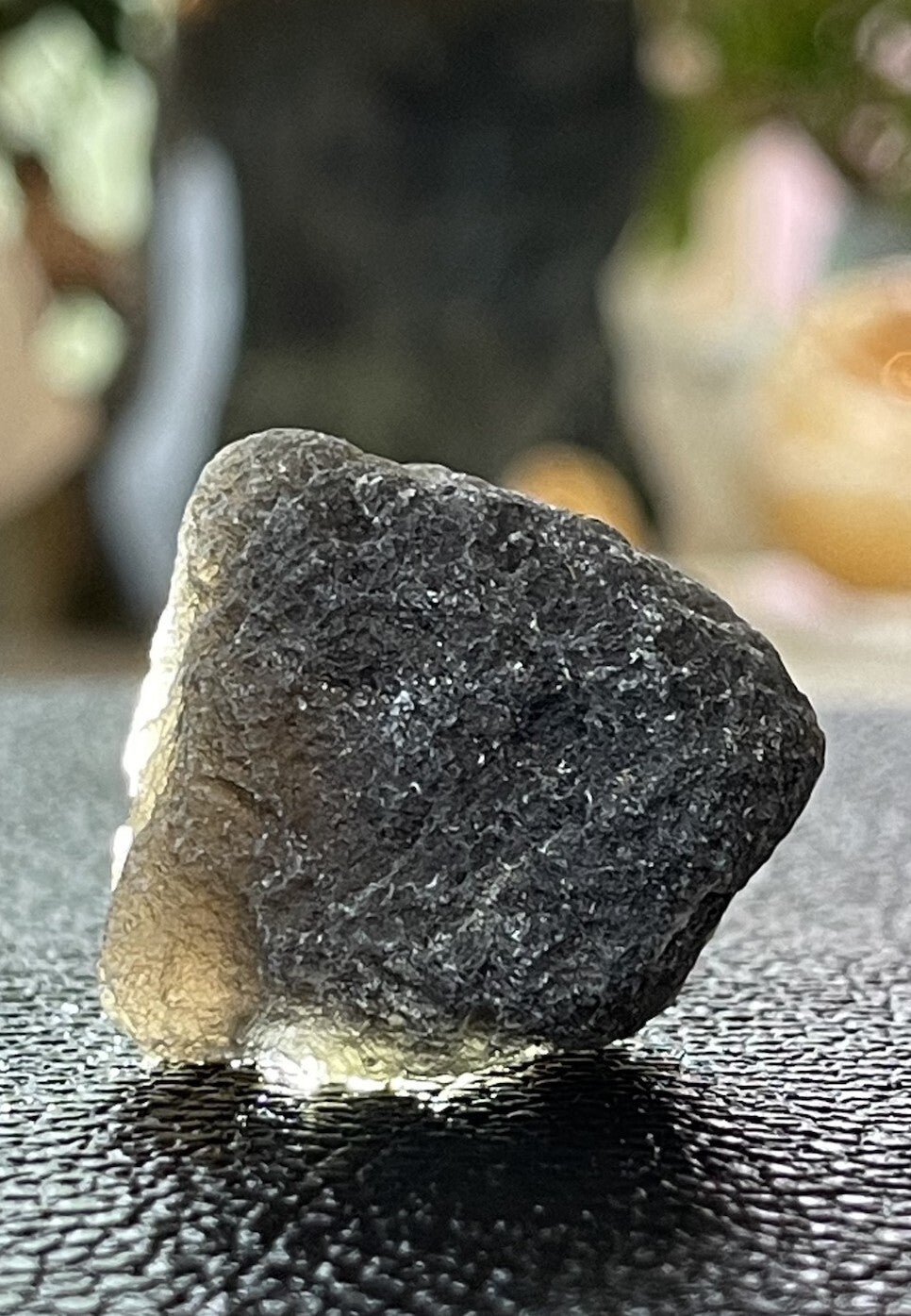 Agni Manitite of Cintamani uit Indonesië ruw, klein
