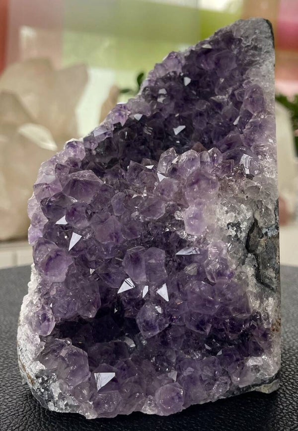 Amethist geode uit Brazilië, ruw, groot