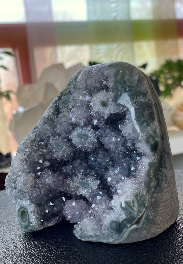 Amethist geode uit Brazilië ruw, groot