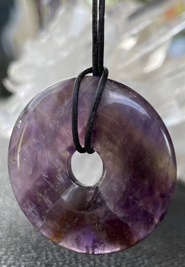 Amethist hangertje donut, met veter, medium