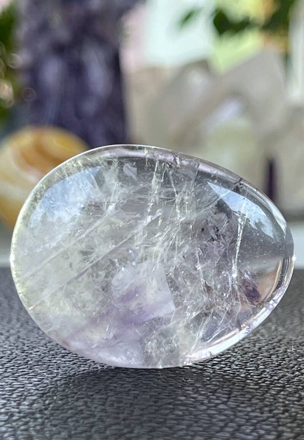 Amethist knuffelsteen plat