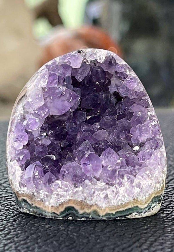 Amethist geode uit Uruquay ruw, klein