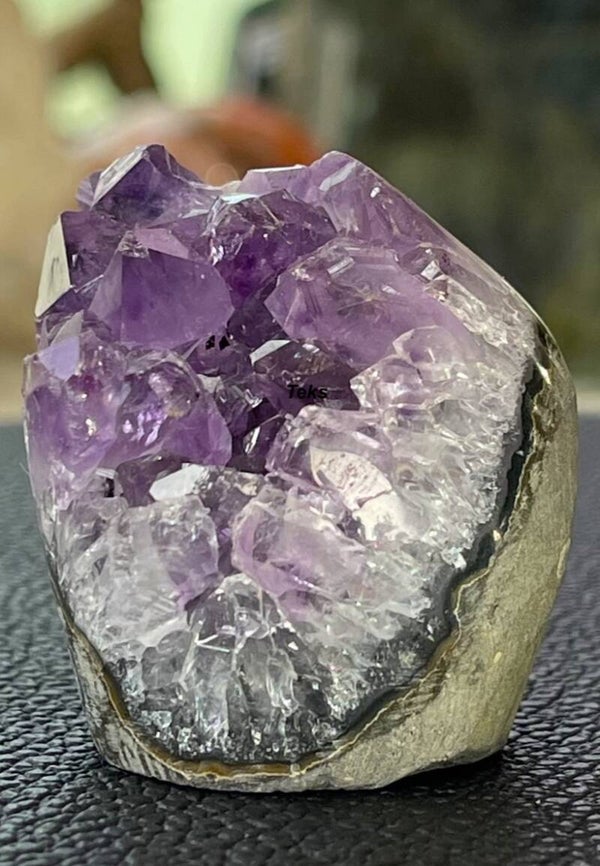 Amethist geode uit Uruquay ruw, klein