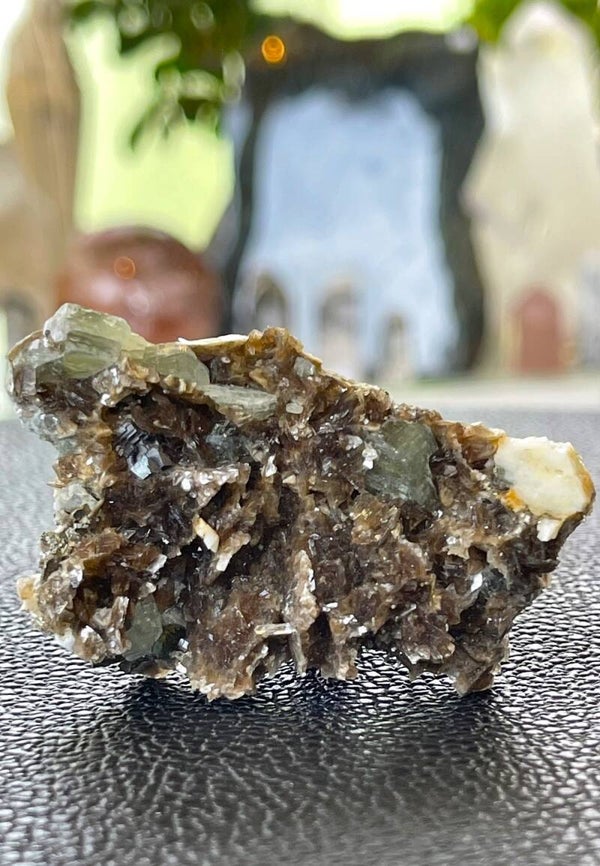 Apatiet groen met Sideriet uit Portugal ruw, klein